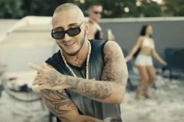 Budući tata u svom elementu: Vuk Mob pred Zadrugu raspametio fanove!