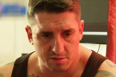 (VIDEO) DUŠKO TOŠIĆ PRETIO KRISTIJANU?! Nakon skandala rešio da se žestoko obračuna i zaštiti suprugu? - SKAKAO SI JOJ PO SI*AMA!