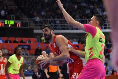 (VIDEO) STIŽE MOĆAN CENTAR: Potpisuje ZVER od 211 cm, karijeru je počeo kao FUDBALER!