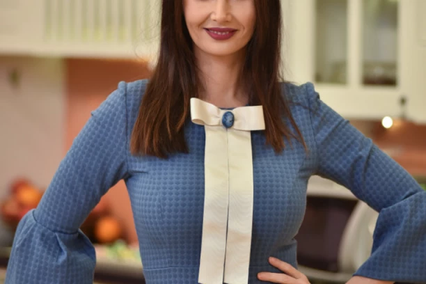 Jesenju sezonu na Prvoj započinjemo s puno dobre zabave: Od danas uživajte u novim epizodama "Praktične žene" i "Exkluziva"