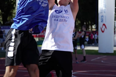 NIS podržao organizaciju turnira u uličnom basketu u Čačku