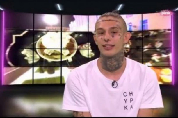 (VIDEO) FRAN MAJSTOR U KREVETU! Paula U RAZGOVORU sa Borom nahvalila bivšeg dečka!