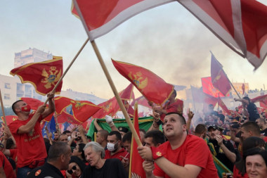 TUKLI VOJSKU, A SAD GLUME ŽRTVE: Crnogorske komite najavile NOVI protest i haos na magistralnom putu!