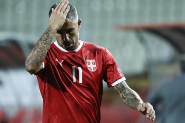 MA, KAKVA PENZIJA: Kolarov NAPUŠTA Inter, ali OSTAJE u Seriji A!