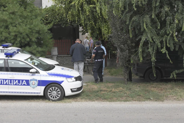 OSUMNJIČENI ZA UBISTVO U BUJANOVCU SE PREDAO POLICIJI