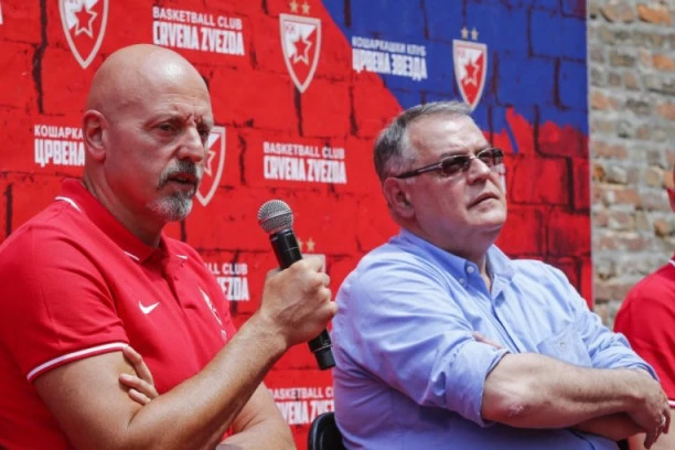 SAŠA OBRADOVIĆ O ODLASKU IZ ZVEZDE! Imao sam sastanke sa Dejanom Radonjićem!