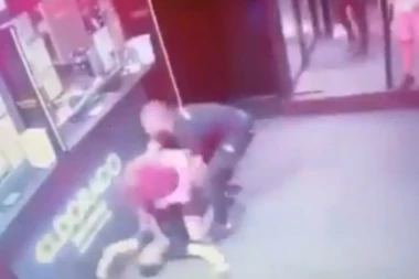 ZAVRŠILI IZA REŠETAKA! Osumnjičenima za pomaganje Kontiću određen pritvor