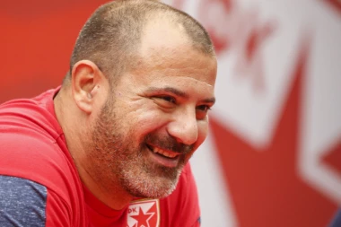 DEKI SE SMEŠKA: Bivši golgeter Crvene zvezde postao slobodan igrač