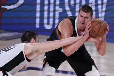 JOKIĆ PLESAO, DENVER SE ISTRESAO: Srbin urnisao Kliperse za 7. meč!