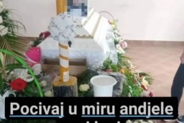Da srce pukne: Jauci za malom Martom odjekivali Kraljevom! Sahranjena u belom sanduku optočenom cvećem