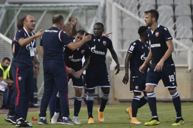 SUŽEN SPISAK ZVEZDINIH RIVALA: Crveno-beli bi lakše ušli u Ligu šampiona nego u Ligu Evrope