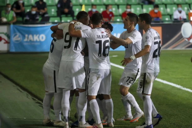 CRNO-BELI, OPREZ: Još jedna dominantna partija Šarlroa, Partizanu neće biti nimalo lako!