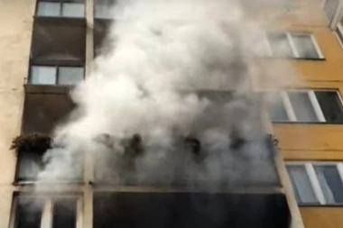 DETALJI TRAGEDIJE NA SENJAKU: Požar izazvale neispravne instalacije, Dušan i Nadežda pokušali da se spasu pa se ugušili u hodniku