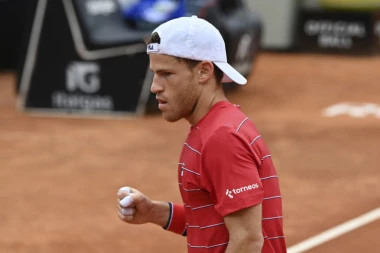 RIM OČIMA NE VERUJE: Švarcman poručio Noletu - ti su LUD!