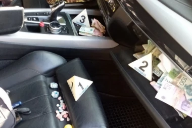 PALA DVOJICA DILERA IZ OBRENOVCA: Policija ih uhvatila dok su prodavali heroin!