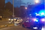 KARAMBOL NA AUTO-PUTU: Sudar kod skretanja za aerodrom, dva automobila demolirana (VIDEO)