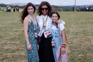 ĆERKA NIKA LALIĆA O SPASAVANJU PILOTA SAD: Misija Halijard spona Srba i Amerikanaca