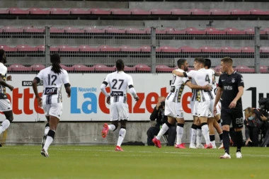 (VIDEO) GOTOVA EVROPSKA PRIČA PARTIZANA: Crno-beli ispali posle dva sata igre u Belgiji