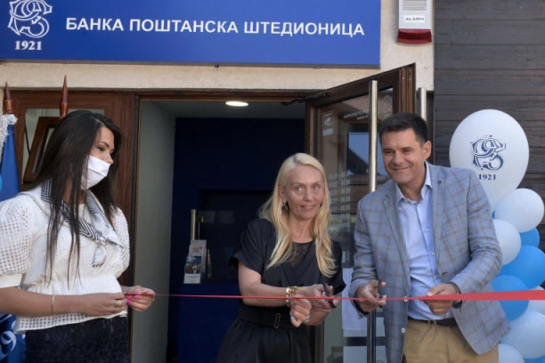 (FOTO) OTVORENA BANKA POŠTANSKA ŠTEDIONICA NA ZLATIBORU: Renovirano odmaralište Dunav nudi promo uslove