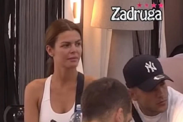 (VIDEO) Nakon što je optužena da je bila u vezi sa ESTRADNOM umetnicom: Oglasila se Rijaldina sestra i otkrila sve do detalja! - ZGRANUĆETE SE!