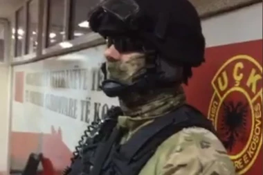 EKSKLUZIVNO: CIA stvorila privatnu vojsku terorista na Kosovu! Šokantne tvrdnje američkog obaveštajca!