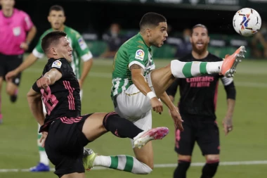 (VIDEO) JOVIĆ JE ČOVEK ODLUKE: Real u reviji preokreta osvojio tri boda