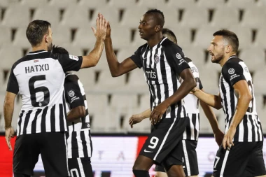 POLUVREME ZA ZABORAV: Partizan sa dosta muke slomio Bačku - majstorija Đorđevića!