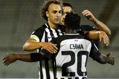 PRAVO NIOTKUDA: Iznenadno pojačanje za Partizan pred meč sa Spartakom!