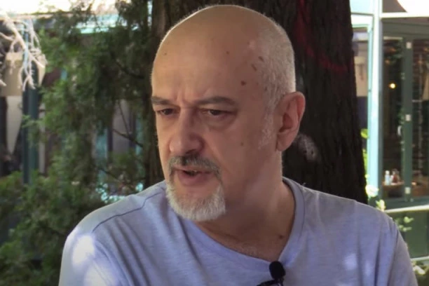 BRUKA! Rade Panić otvoreno preti kolegi!