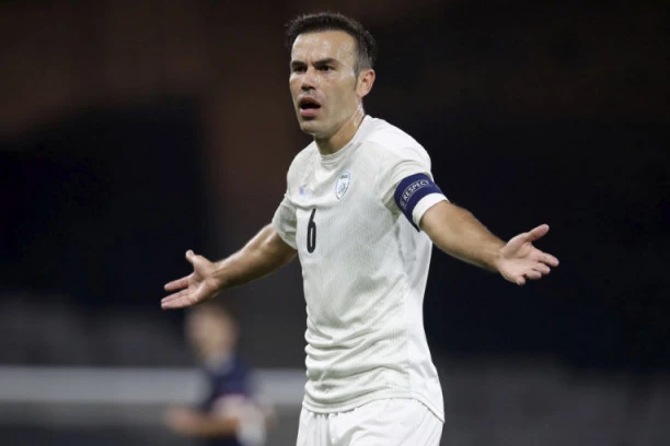 NATHO OČIMA NE VERUJE: Nezapamćen PRESEDAN u svetskom fudbalu!