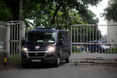 KAKO JE SAMO USPEO?! Beograđanin napravio četiri krivična dela u istom danu!