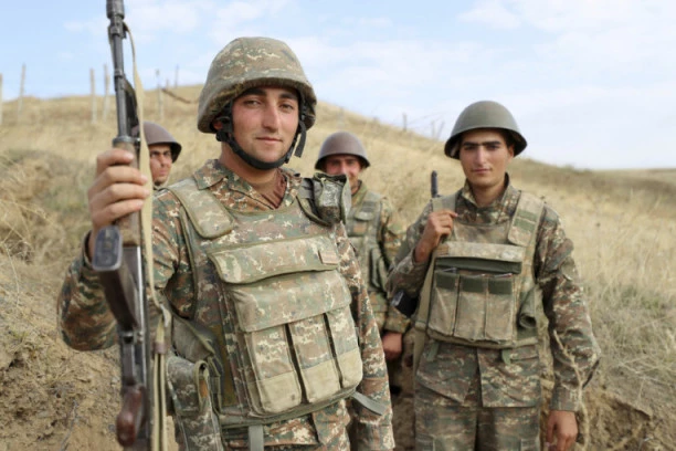 JERMENIJA POVUKLA AMBASADORA IZ IZRAELA! Protest zbog prodaje oružja Azerbejdžanu!