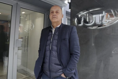 PREGOVORI SA OSIGURAVAJUĆIM KUĆAMA SE NASTAVLJAJU: Rešenje za agencije do sredine nedelje!