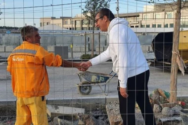 (FOTO) PONOS SRBIJE I BEOGRADA! Predsednik Vučić u jutarnjem obilasku gradilišta Beograda na vodi!