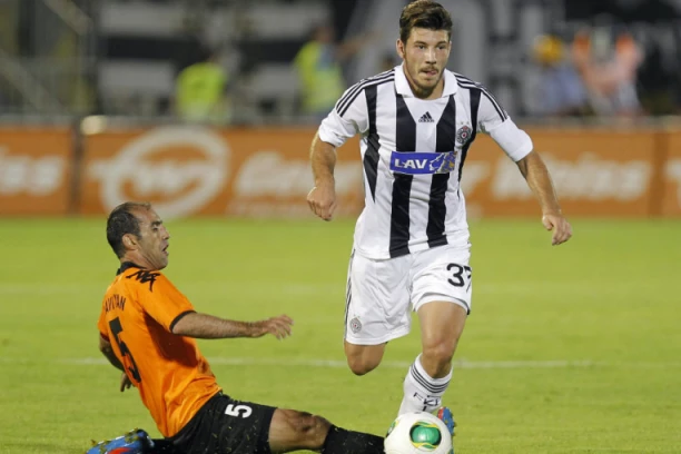 ZVANIČNO: Jojić se vratio! Zna se i koji broj je uzeo