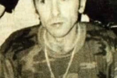 NIKAD VIĐENO U SRPSKIM MEDIJIMA: Pogledajte kako izgleda Dino Merlin u uniformi u kojoj je ratovao protiv Srba