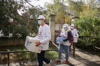 Karavan „Zajednici zajedno“ u Domu zdravlja u Zrenjaninu
