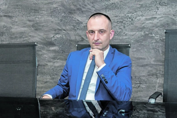 OVO JE CRNOGORSKA "PRAVDA": Nećete verovati šta su uradili vlasniku "Knez petrola"!