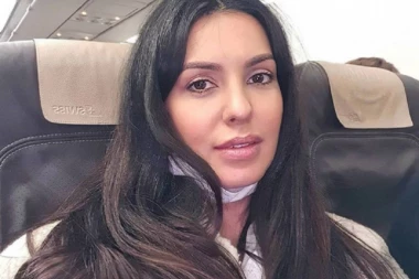 (FOTO) TANJA SAVIĆ PROSLAVILA SINU ROĐENDAN: Duvali su zajedno svećice, na ovo niko nije ostao ravnodušan!