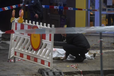 (VIDEO, FOTO) REPUBLIKA NA MESTU STRAŠNE NESREĆE: Ovde je poginuo radnik koga je zatrpala zemlja!