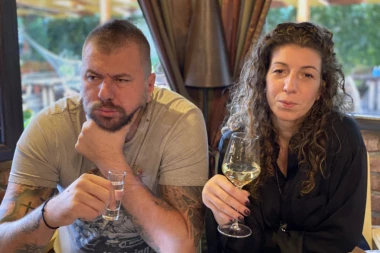 Janjuš i Ena se POMIRILI? Nakon diskvalifikacije završio kod NJE, primila U KUĆU!