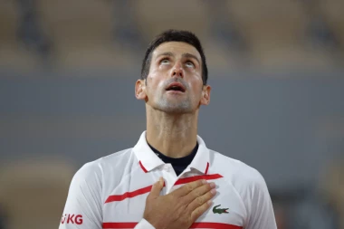 NE ŽELI NOLETA SA PEHAROM: Polufinalista Rolan Garosa pravo u METU!