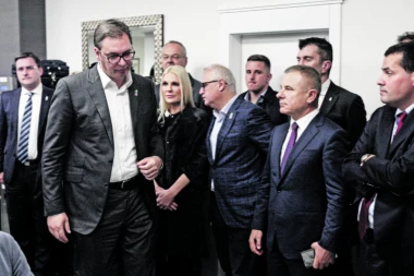 PREDSEDNIŠTVO SNS SE OKUPLJA SLEDEĆE NEDELJE: Utorak je dan "D" za nove ministre