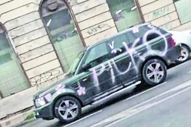 BEČEJAC O KOJEM PRIČA CELA SRBIJA ZA NAŠ LIST: Rekla mi je: "Biraj, sprej ili šrafciger!"