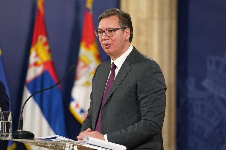PONAŠAJMO SE RACIONALNO: Predsednik Vučić uputio poruku svim građanima Srbije