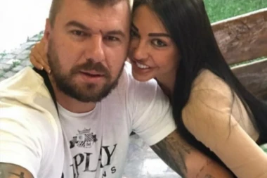 (FOTO) GORI INTERNET! NAKON ŠTO JE MAJA OBELODANILA CELU VEZU SA JANJUŠEM PRED MILIONIMA: Oglasio se Marko i ODUVAO je najstrašnije!