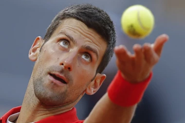 DORĆOL GORI: Pogledajte SA KIM TRENIRA NOVAK ĐOKOVIĆ!