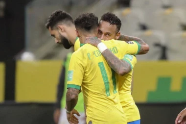 MAESTRALNA PARTIJA NEJMARA I DRUGOVA: Čekali su se GODINU dana, Brazilci odigrali SAMBU i PETARDIRALI rivala!