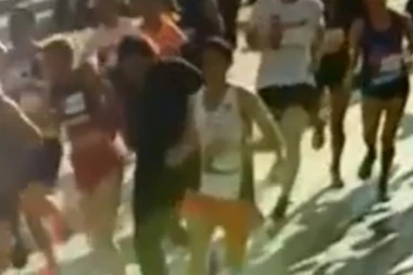 (VIDEO) UDARIO ME U GLAVU, BILA SAM U NESVESTI: Isplivao novi snimak BRUTALNOG napada na Oliveru Jevtić!