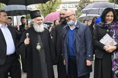Otvorena izložba o srpskim pravoslavnim crkvama u Beogradu
